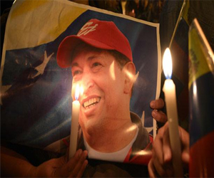   مصر اليوم - فنزويلا تُخلد تشافيز ومادورو رئيسًا مؤقتًا