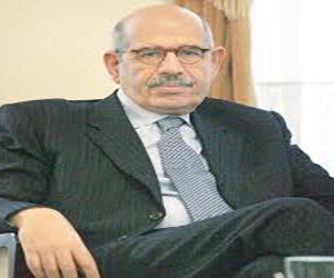   مصر اليوم - البرادعي يطالب بمعرفة العقل المدبِّر وراء مجزرة بورسعيد