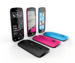 مصر اليوم - 82% من مستخدمي الهواتف لا يستطيعون الحياة دون التطبيقات