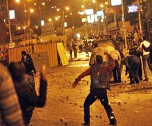   مصر اليوم - الاشتباكات تصل عمر مكرم والنيران تشتعل يجوار كنيسة الدوبارة