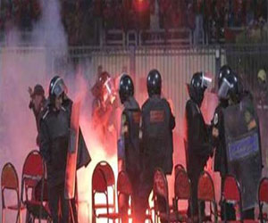   مصر اليوم - مجموعة ثورية تكشف تورط 56 ضابطًا في مذبحة بورسعيد