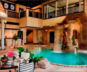   مصر اليوم - تاج بالاس دبي  تنبض بنكهات متنوعة