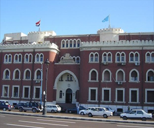   مصر اليوم - مجلس جامعة الإسكندرية يتضامن مع مطالب العاملين فيها