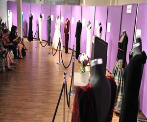   مصر اليوم - ثياب الأميرة ديانا في مزاد 19 مارس