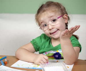   مصر اليوم - ساعدي طفلك ليكون واثق بنفسه