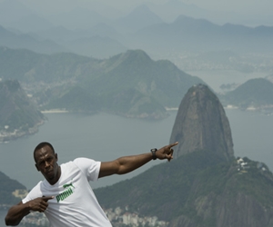 مصر اليوم - بولت وأينيس يحصلان على جائزة لوريوس