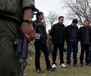   مصر اليوم - حزب العمال الكردستاني يفرج عن 8 رهائن أتراك