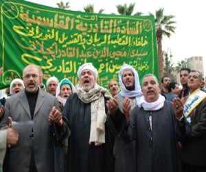   مصر اليوم - وفد صوفي يحمل مبادرة صلح إلى سورية