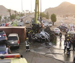   مصر اليوم - إصابة ضابطي شرطة في حادث انقلاب سيارة أجرة قرب الإسماعيلية