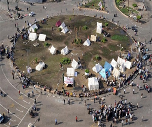   مصر اليوم - تجديد حبس 48 متهمًا في أحداث فتح ميدان التحرير