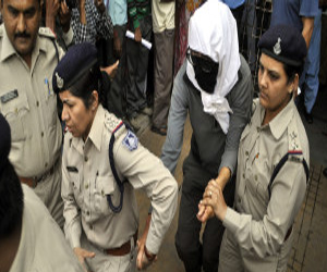   مصر اليوم - الشرطة الهندية تلقي القبض على 6 على علاقة باغتصاب سائحة سويسرية