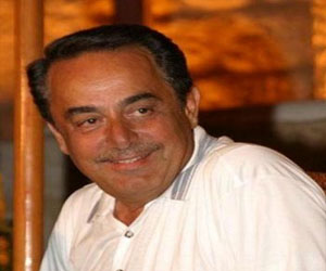 مصر اليوم - ملحم بركات لـمصر اليوم: الفتن آتية إلى لبنان ومازلت عند اتهامي للفنانين