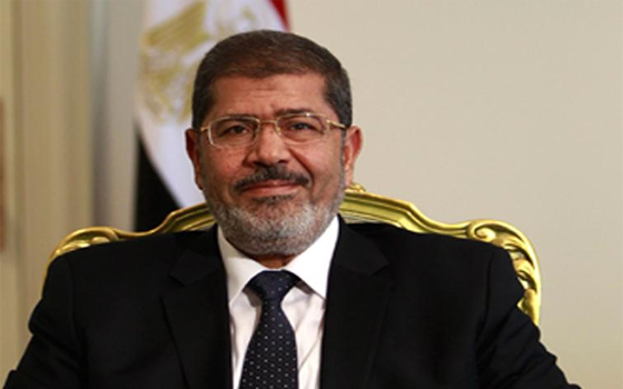   مصر اليوم - الاستقلال ودعوى قضائية يطالبان بالاستفتاء على بقاء مرسي في الحكم