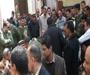   مصر اليوم - اعتصام أفراد قسم شرطة الشلاتين اعتراضًا على محاولة التعدي عليهم