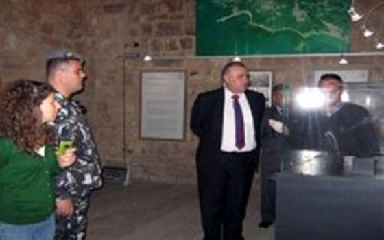   مصر اليوم - سطو على 30 قطعة أثرية لبنانية من متحف قلعة جبيل التاريخية