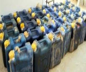   مصر اليوم - ضبط صاحب محطة وقود في قنا لبيعه السولار في السوق السوداء