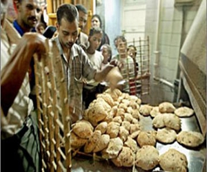 مصر اليوم - انتظام العمل في مخابز أسوان بعد عدول أصحابها عن الإضراب