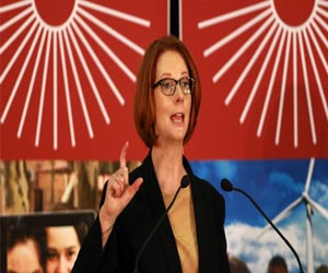   مصر اليوم - استراليا تعتذر عن سياسة تبني أطفال أخذوا من امهاتهم قسرًا