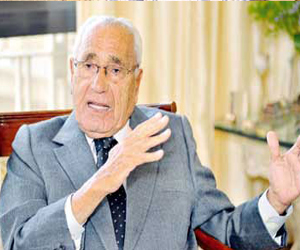   مصر اليوم - هيكل: قذاف الدم أخبرني منذ شهر بمنعه من مغادرة مصر