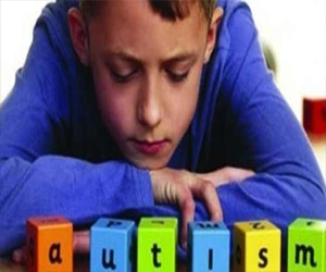   مصر اليوم - تقدم سن الجد يزيد خطر إصابة الأولاد بالتوحد