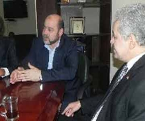   مصر اليوم - حمدين صباحي يلتقي قيادات من حركة حماس