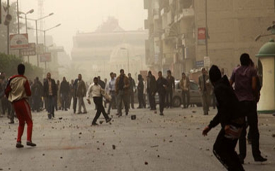   مصر اليوم - متظاهرو الإرشاد يبدأون الانسحاب والأمن يحرر الإخوان المحتجزين
