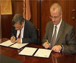   مصر اليوم - جامعة النجاح توقع اتفاقية تعاون مع جامعة شرق المتوسط التركية
