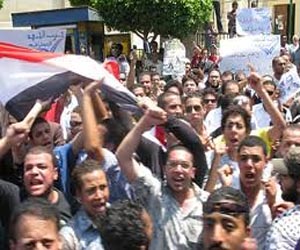   مصر اليوم - تظاهرة في الإسكندرية للتنديد بممارسات قضاة من أجل مصر