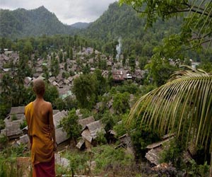   مصر اليوم - مقتل عشرات البورميين حرقًا في مخيم للاجئين في تايلاند