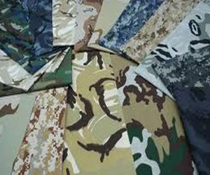   مصر اليوم - الإسكندرية: ضبط حاوية تحمل أقمشة تستخدم في الزي العسكري