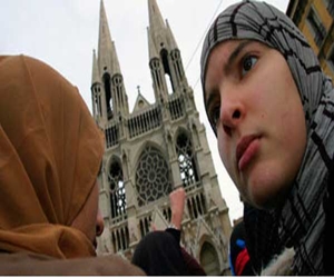   مصر اليوم - مشادات كلامية بين المتظاهرين في محيط مدينة الإنتاج الإعلامي