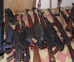 مصر اليوم - ضبط 31 قطعة سلاح و134 طلقة نارية بحوزة 27 شخصًا في أسيوط