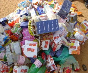   مصر اليوم - الخرطوم تبيد سلعًا غذائية فاسدة وتؤكد حرصها على صحة المواطنين