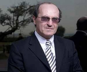   مصر اليوم - محكمة بريطانية تدين محامياً مزيفاً دافع عن صدام حسين بتهم احتيال