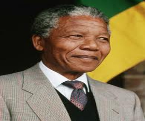   مصر اليوم - نيلسون مانديلا يدخل المستشفى مجددًا اثر اصابته بالالتهاب فى الرئة