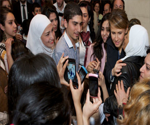   مصر اليوم - أسماء الأسد تشارك في فعالية لتكريم أمهات الشهداء