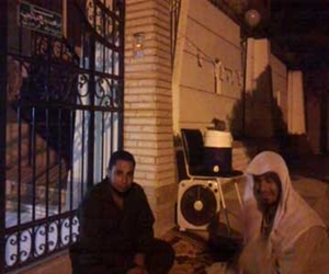   مصر اليوم - طوق أمني يحيط بفيلا بديع في بني سويف تحسبًا للتظاهر أمامها