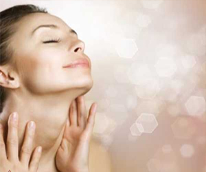 مصر اليوم - 3 عادات مؤذية للبشرة امتنعي عنها