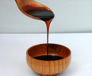 مصر اليوم - العسل الأسود علاج فوري للضعف العام