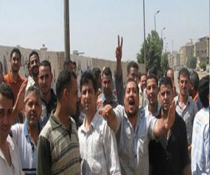   مصر اليوم - ثوار المنصورة في اعتصام مفتوح حتى الإفراج عن ناشطين