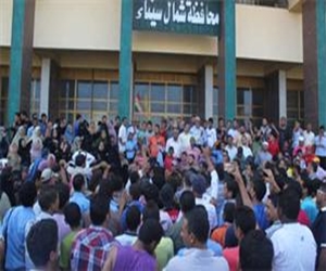   مصر اليوم - وقفة احتجاجية لأُسَرِ بدوية لإعادة جنسيتهم المصرية المسحوبة