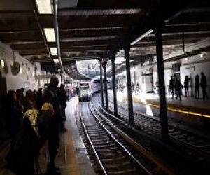   مصر اليوم - شركة إيرانية تقدم اكبر طبق مثلجات في العالم