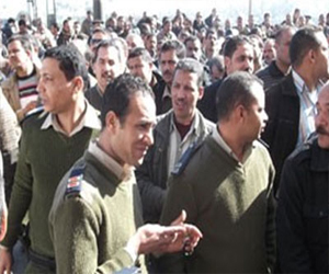   مصر اليوم - إضراب أمناء شرطة كوبري السلام في الإسماعيلية