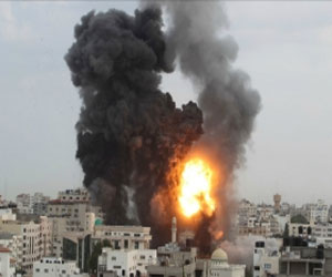   مصر اليوم - طائرات الاحتلال الإسرائيلي تشن سلسلة غارات على قطاع غزة