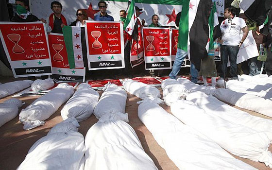 مصر اليوم - 38 قتيلاً و3 أسماء لمرشحي وزارة الدفاع الموقتة والنظام يُعيد تقسيم البلاد