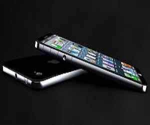   مصر اليوم - آبل تبدأ في إنتاج iPhone 5S الجديد