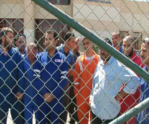   مصر اليوم - عمال الألمانية للمضخات في السويس ينهون اعتصامهم