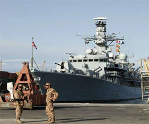   مصر اليوم - فرقاطة ملكية بريطانية تزور طرابلس الليبية