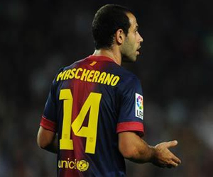 مصر اليوم - الإصابة تبعد ماسكيرانو 6 أسابيع