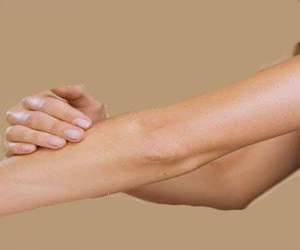 مصر اليوم - وصفة للتخفيف من سواد الكوع والركبة